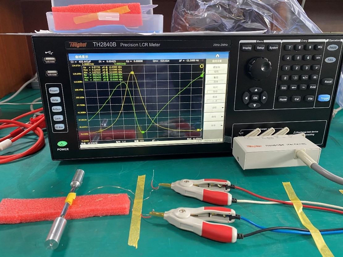 1660022425118466.jpg 測試壓電器件.jpg